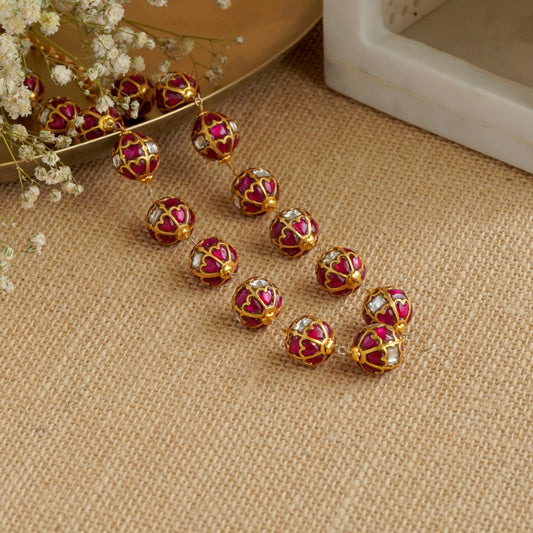 Red and White Gundu Mala