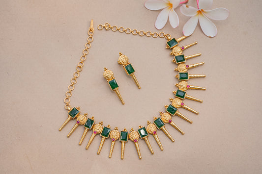 TRIBAL GREEN STONE TEMPLE NECKLACE SET