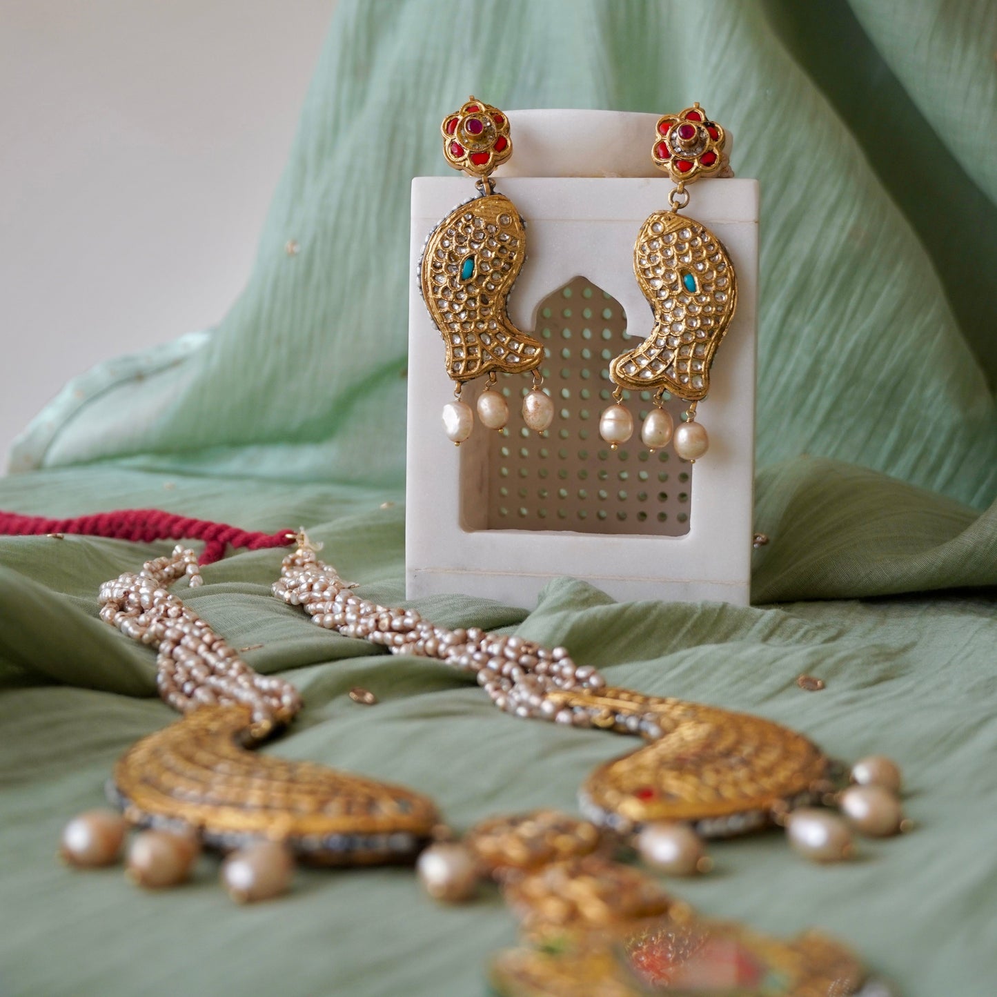 Meen Shrinathji Reversible Necklace fastened by fresh-water pearls