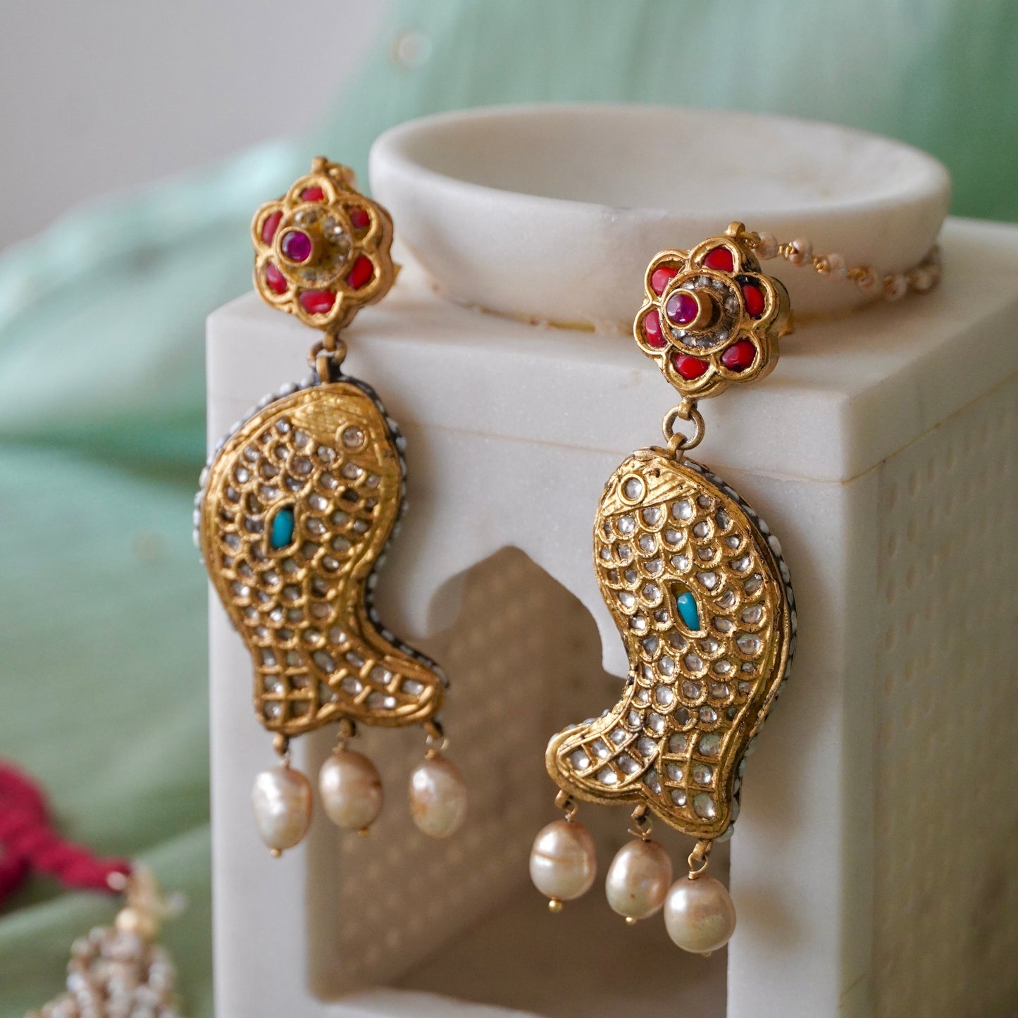 Meen Shrinathji Reversible Necklace fastened by fresh-water pearls