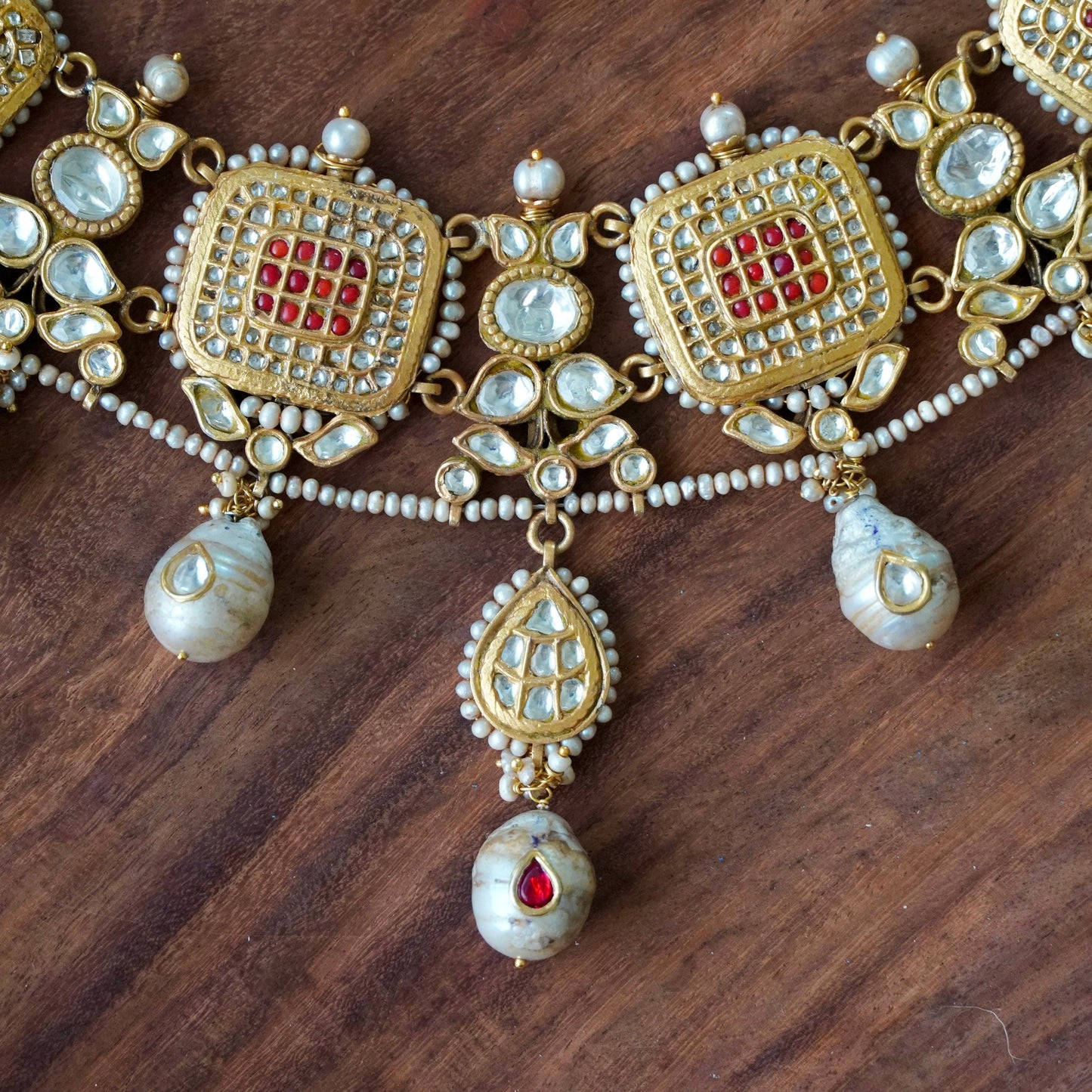Coral Jadau Jaali Choker