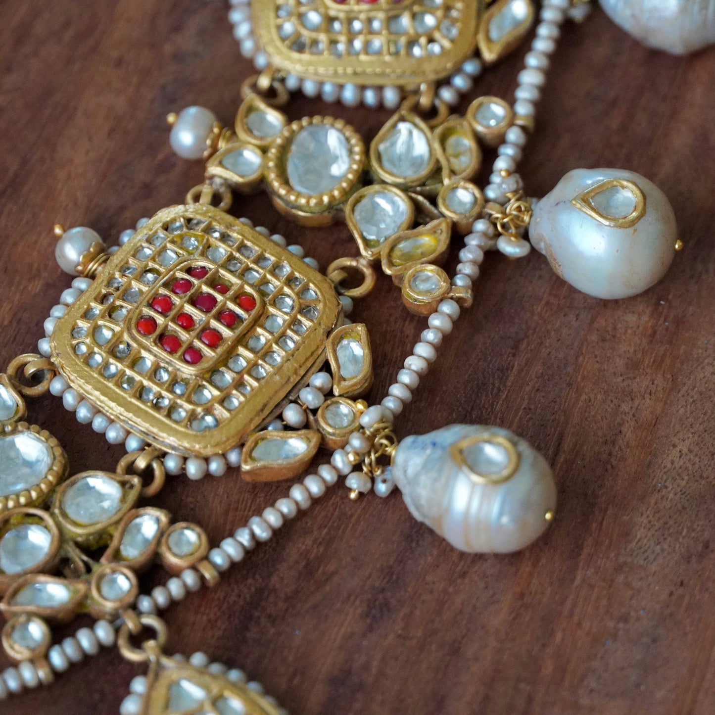Coral Jadau Jaali Choker
