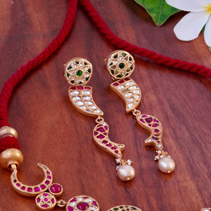 Rusk Moon Meen Necklace and earrings