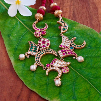 Rusk Moon Meen Necklace and earrings
