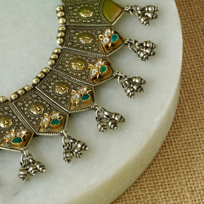 Toran - Stiff Necklace